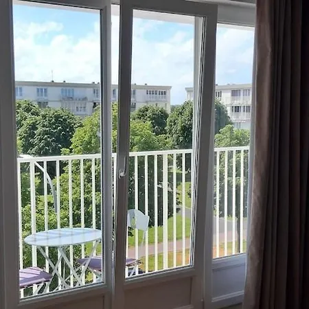 Apartment Lumineux Idealement Situe A Proximite De Musees Equipements Sportifs Salle De Spectacle Commerces *